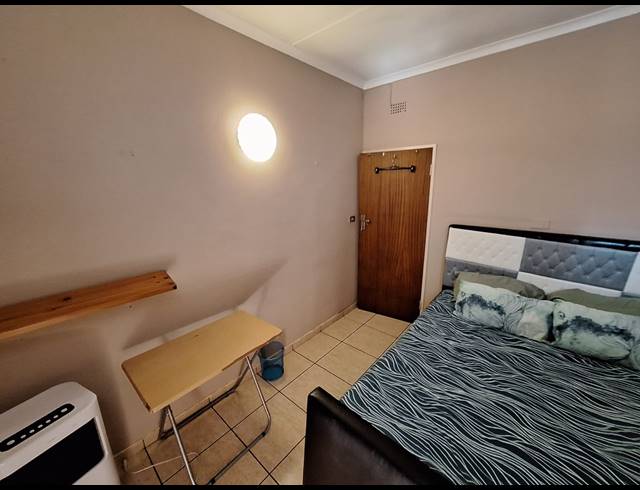 4 BEDROOM HOUSE FOR SALE IN VANDERBIJLPARK SW 5